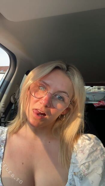 Full leaked Lara esser private photo