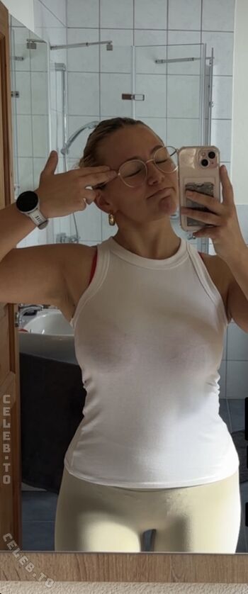 Full leaked Lara esser private photo