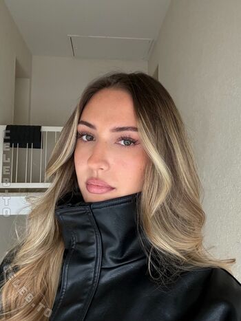 Full leaked Lara gbdt private photo