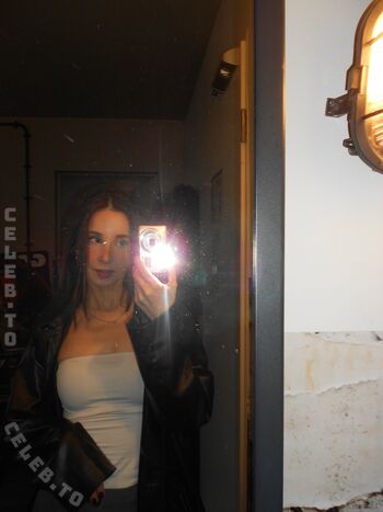 Full leaked Lara kimpel private photo