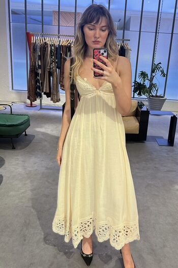Full leaked Lara petersen private photo