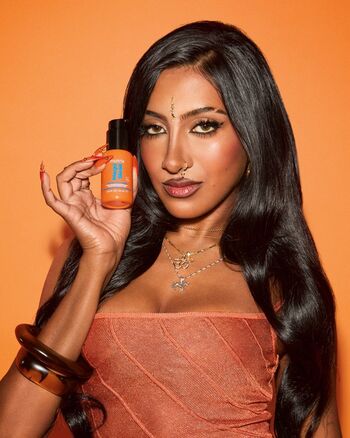 Full leaked Lara raj private photo