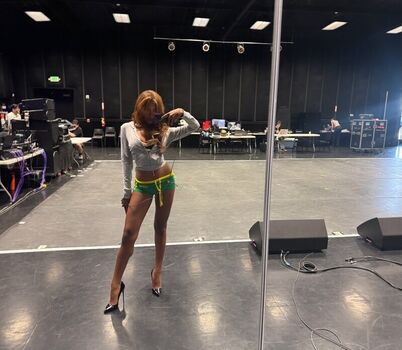 Full leaked Lara raj page private photo