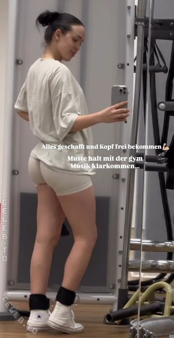 Lara.stxx