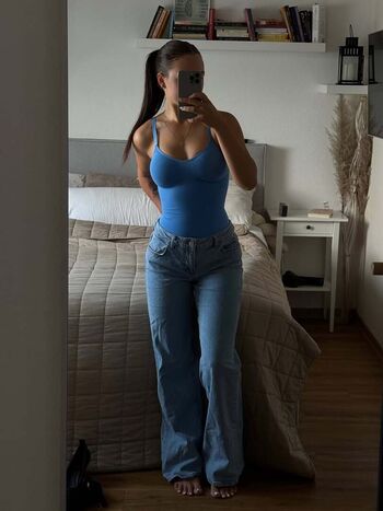 Full leaked Lara stxx private photo