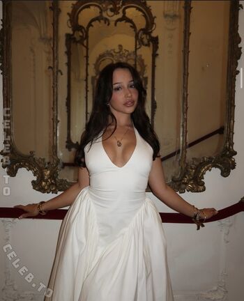 Full leaked Lara tepper private photo