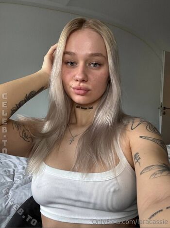 Full leaked Laracassie private photo