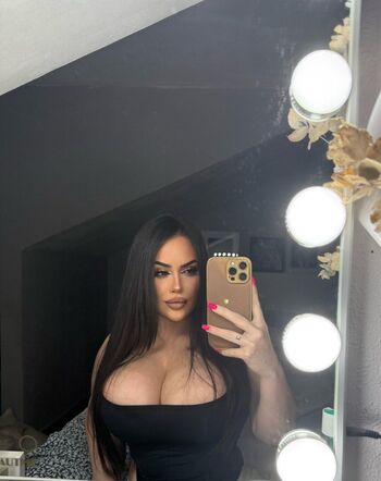 Full leaked Laragarca private photo