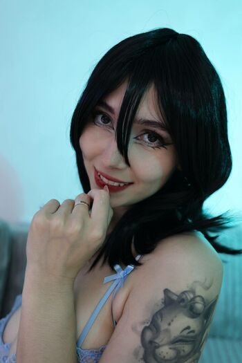 Full leaked Larapechika  page private photo