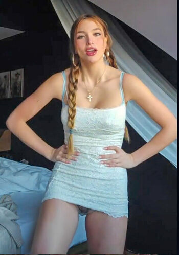 Full leaked Laras sterni private photo