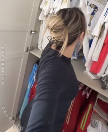 Full leaked Larawiyl page private photo