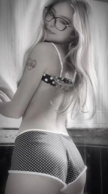 Full leaked Lari chiarella private photo