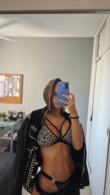 Full leaked Lari trezzini private photo