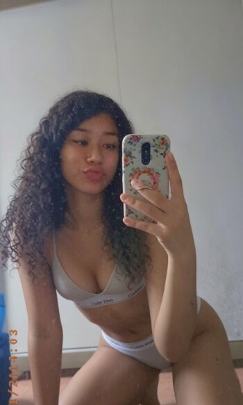Full leaked Lariih thv private photo
