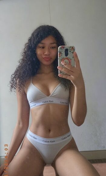 Full leaked Lariih thv private photo