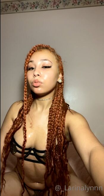 Full leaked Larinalynnn private photo