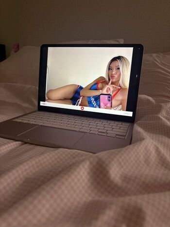 Full leaked Larissa private photo