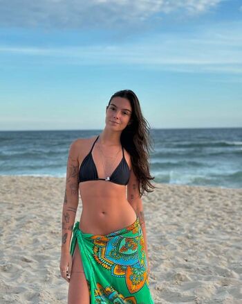 Full leaked Larissa jardim private photo