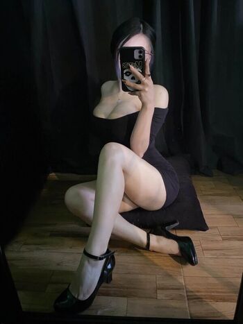 Full leaked Larissa lecter private photo