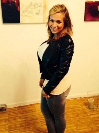 Full leaked Larissa mathiszik private photo