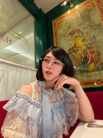 Full leaked Larissa rochefort page private photo