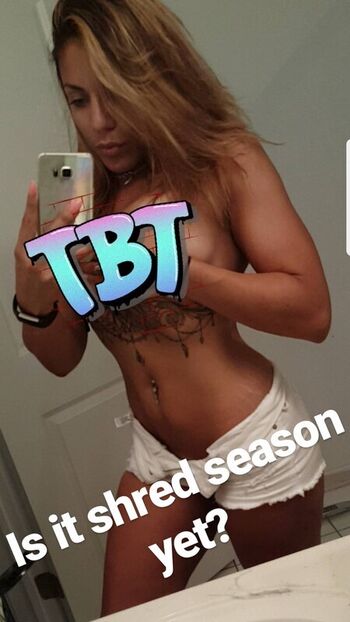 Full leaked Larissalopez private photo