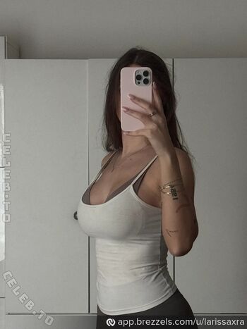 Full leaked Larissaxra private photo