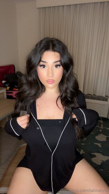 latinalyla