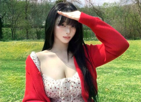 Full leaked Latulip  page private photo