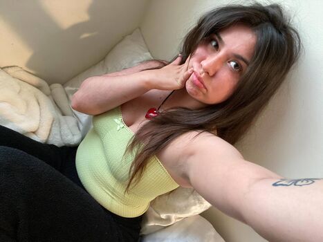 Full leaked Launalikespie private photo