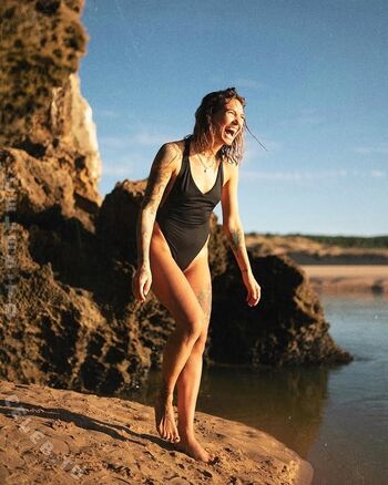 Full leaked Laura diehm private photo