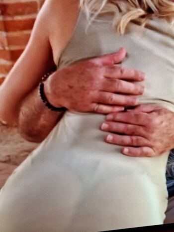 Full leaked Laura hamilton private photo
