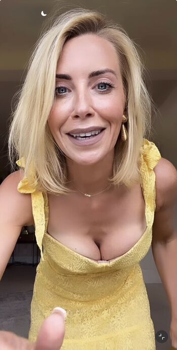 Full leaked Laura hamilton private photo