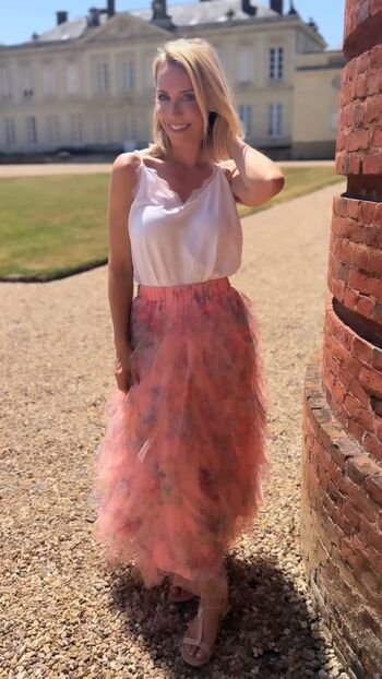 Full leaked Laura hamilton page private photo