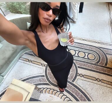 Full leaked Laura harrier private photo