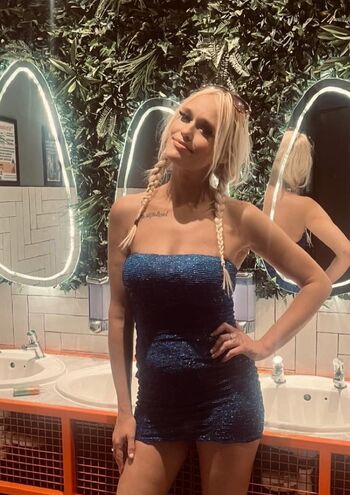 Full leaked Laura jayne private photo