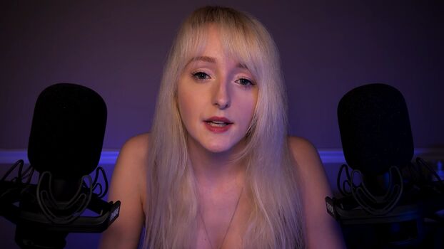 Full leaked Laura lemurex private photo