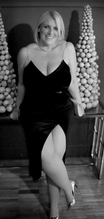 Full leaked Laura leonardi page private photo