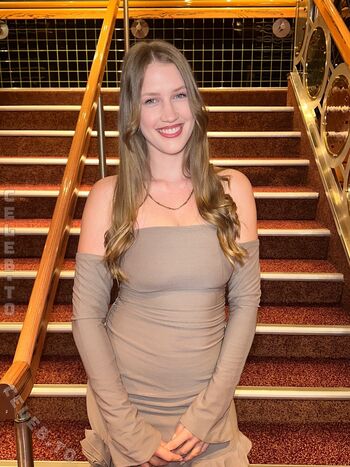 Full leaked Laura mae private photo