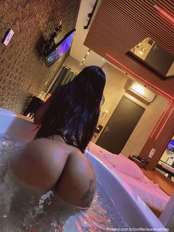 Full leaked Laura mathias private photo