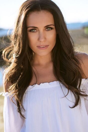 Full leaked Laura mitchell private photo