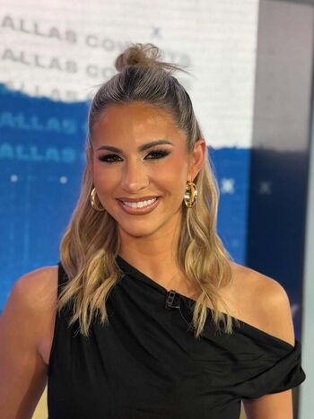 Full leaked Laura rutledge page private photo