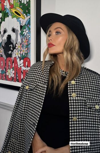 Full leaked Laura whitmore private photo