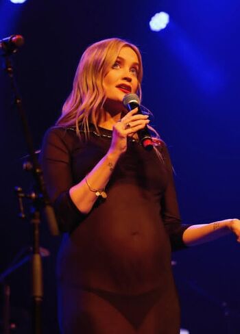 Full leaked Laura whitmore private photo