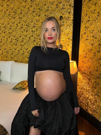 Full leaked Laura whitmore private photo