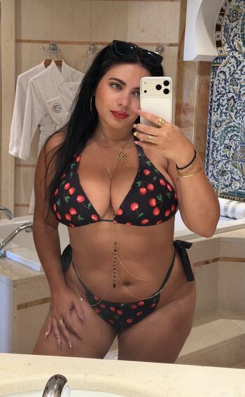 Full leaked Laurab private photo