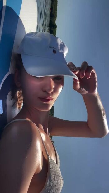 Full leaked Laurafermann private photo