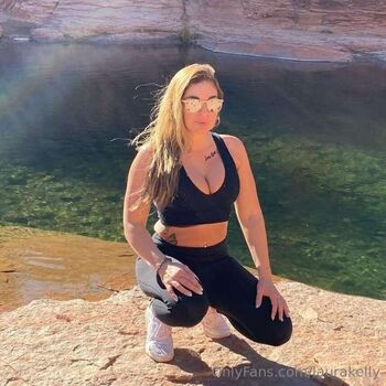 Full leaked Laurakelly page private photo