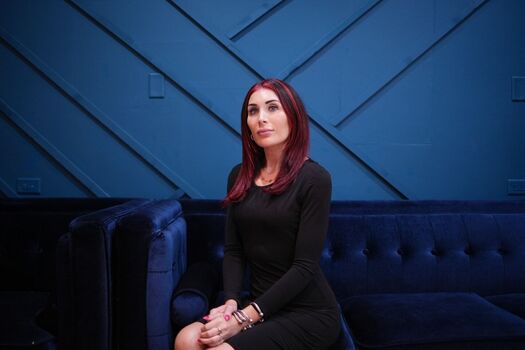 Full leaked Lauraloomer private photo