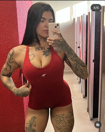 Full leaked Lauralopx private photo